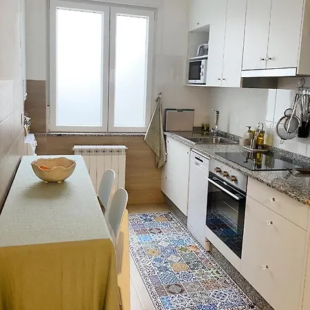 C/ Concepcion Arenal * Φερόλ