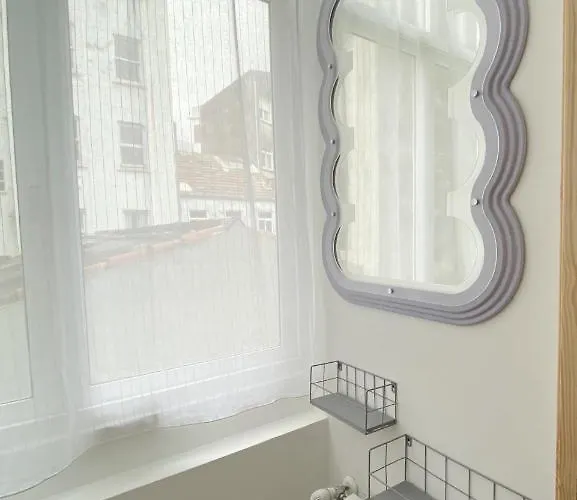 C/ Concepcion Arenal *